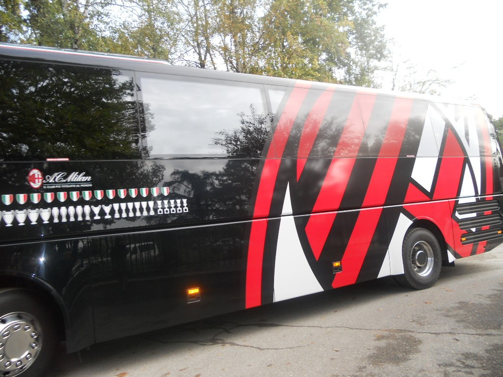 bus giustificazione milan