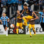 Gremio v Rosario Central - Copa Bridgestone Libertadores 2016