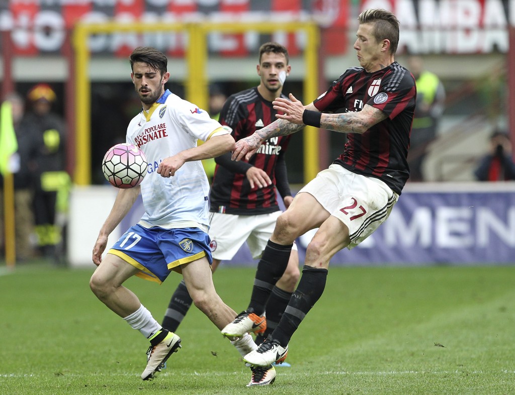 AC Milan v Frosinone Calcio - Serie A