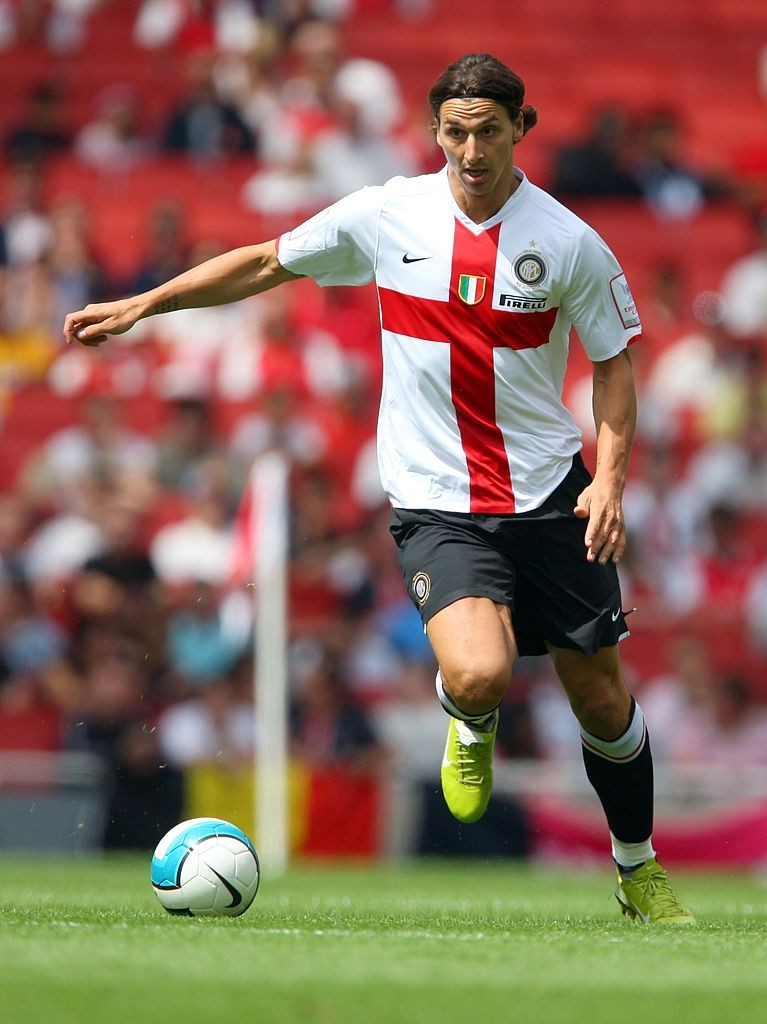 Inter Milan v Valencia - Emirates Cup