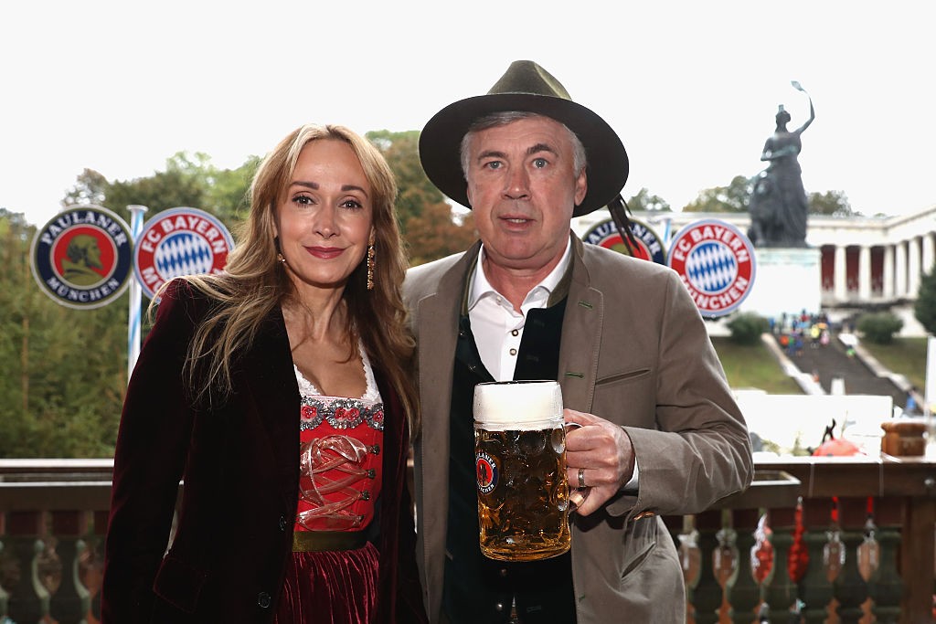 FC Bayern Muenchen Attends Oktoberfest 2016