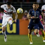 Sao Paulo v Santos - Brasileirao Series A 2016