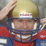 Ex soccer player Clive Allen signs for the London Monarchs as a kicker