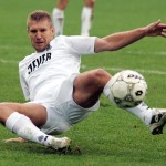 Fussball: 1. BL 04/05, Borussia Moenchengladbach-FC Bayern Muenchen