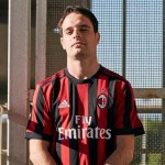 Nuova-Maglia-Milan-2