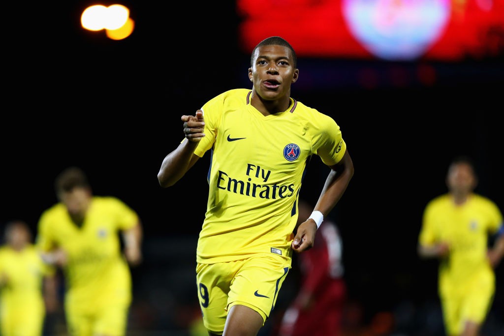 Metz v Paris Saint Germain - Ligue 1