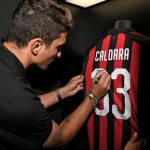 Caldara veste la maglia numero 33