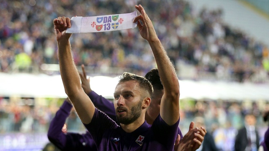 L'agente di Pezzella ieri ha incontrato il Milan