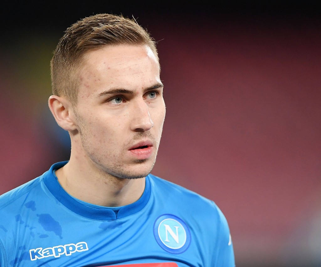 Rog attualmente centrocampista del Napoli