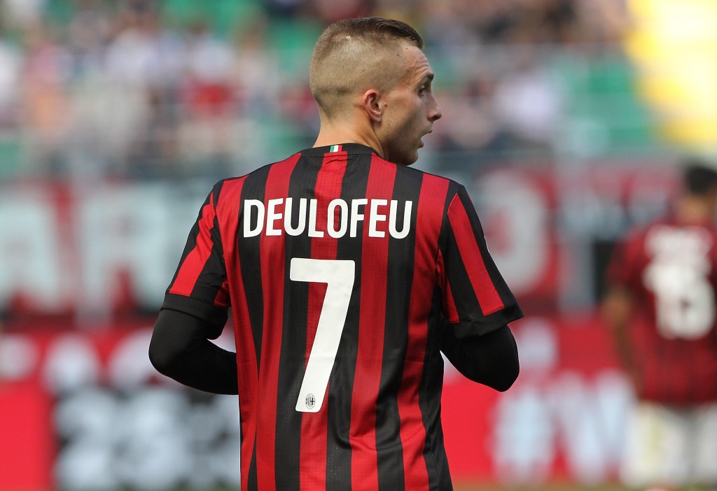 Deulofeu con la maglia del Milan
