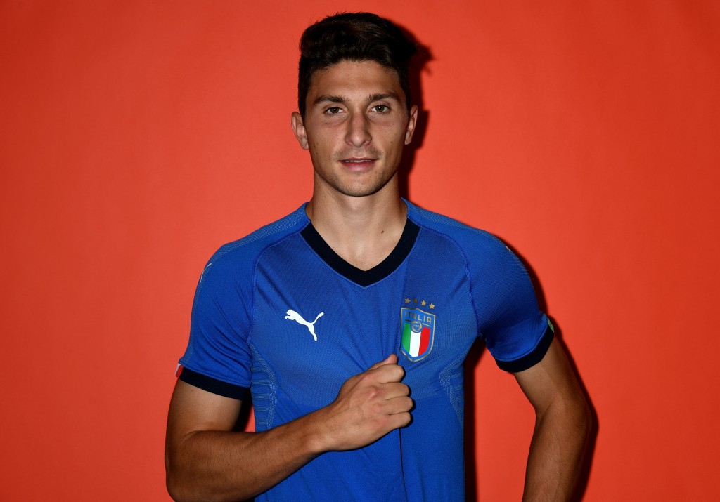 Caldara con la maglia della Nazionale