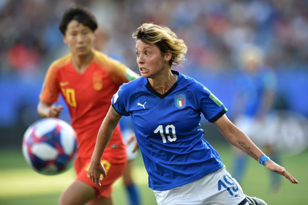 Valentina Giacinti con la maglia dell'Italia