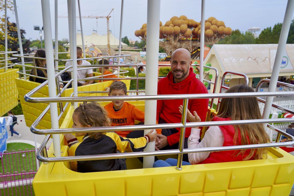 pepe-reina-a-gardaland-2019_3800