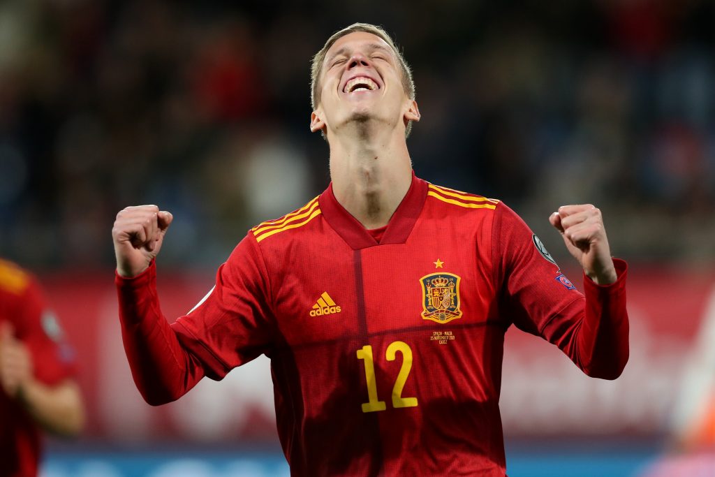 Notizie Milan - Il Napoli prova a sorprendere il Milan per Dani Olmo