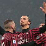 Ibrahimovic festeggia dopo il gol.