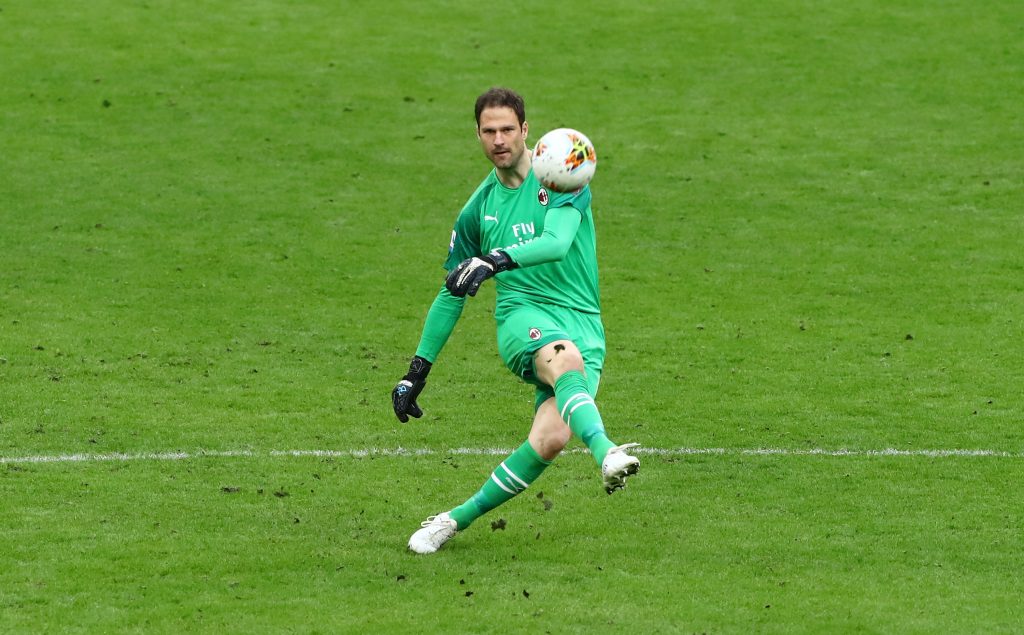 Asmir Begovic , Notizie Milan