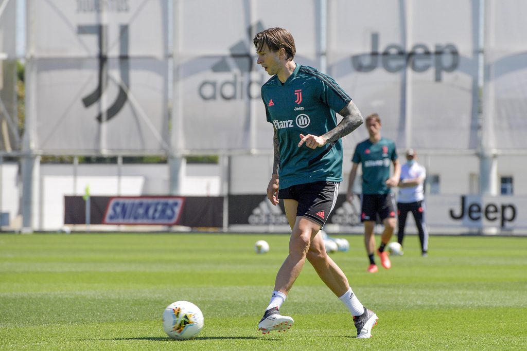 bernardeschi-juventus-allenamento-continassa