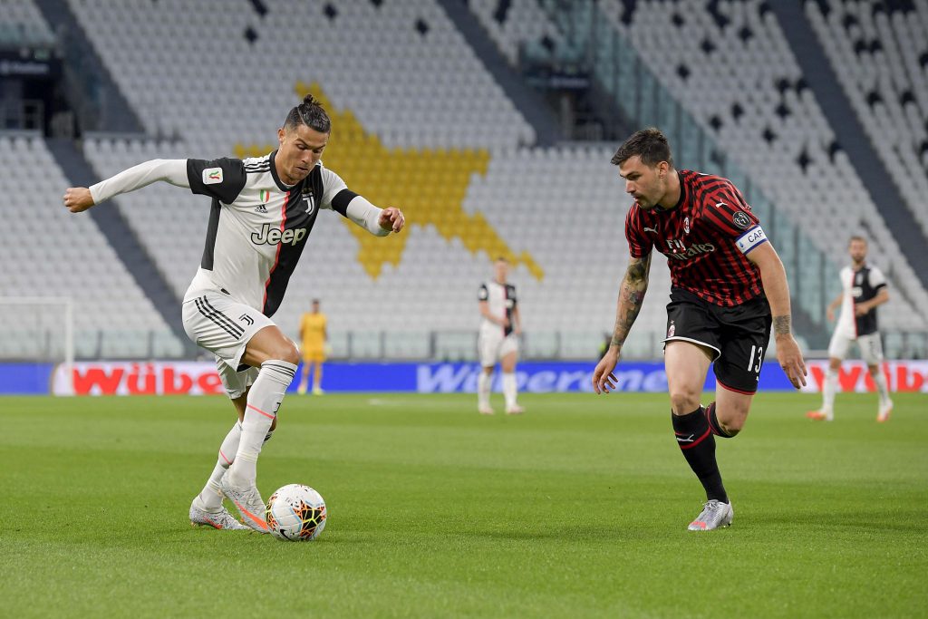 romagnoli-cristiano-ronaldo-juventus