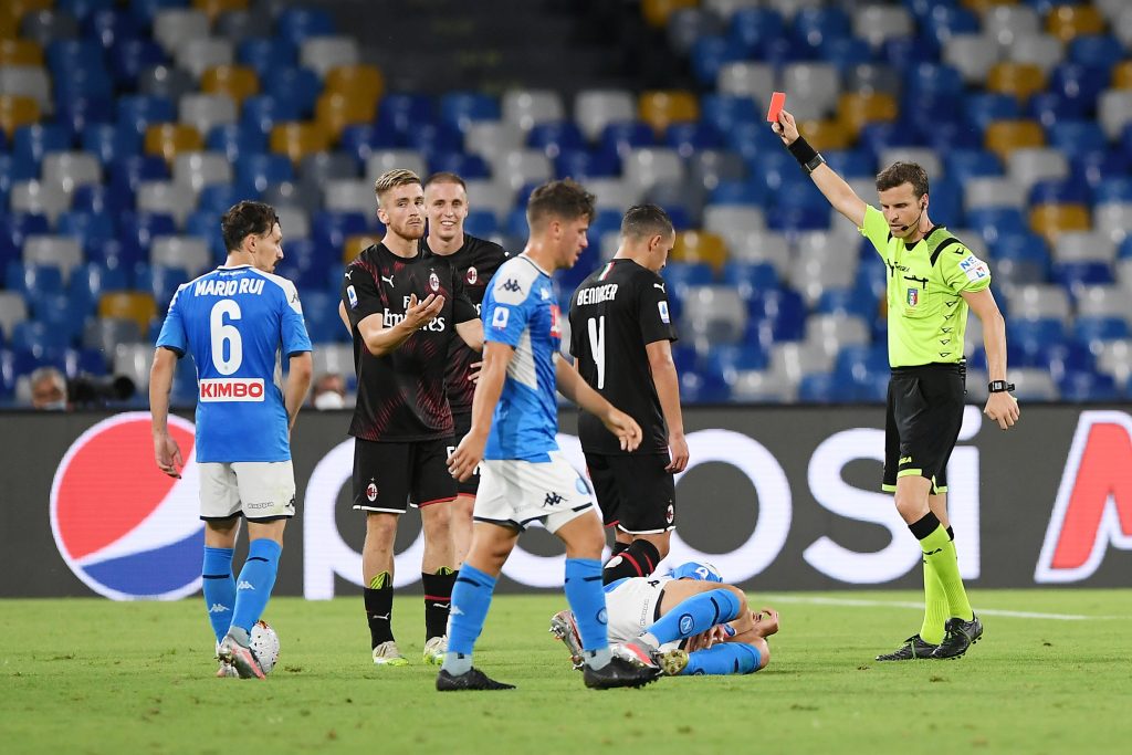 saelemakers-napoli-rosso-arbitro