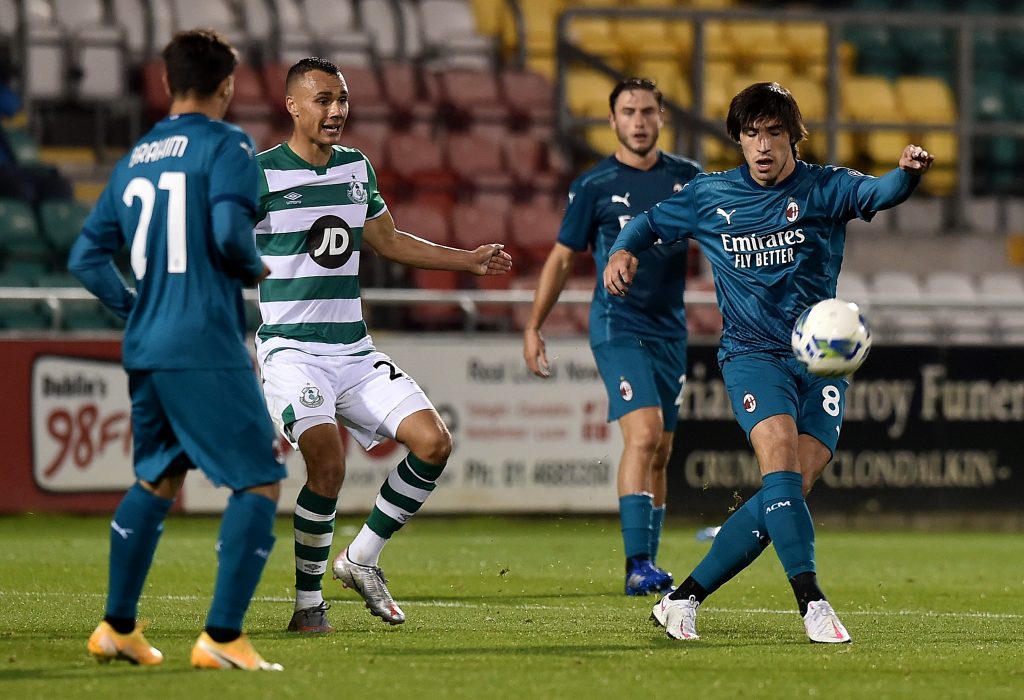 Brahim Diaz e Tonali in azione contro lo Shamrock