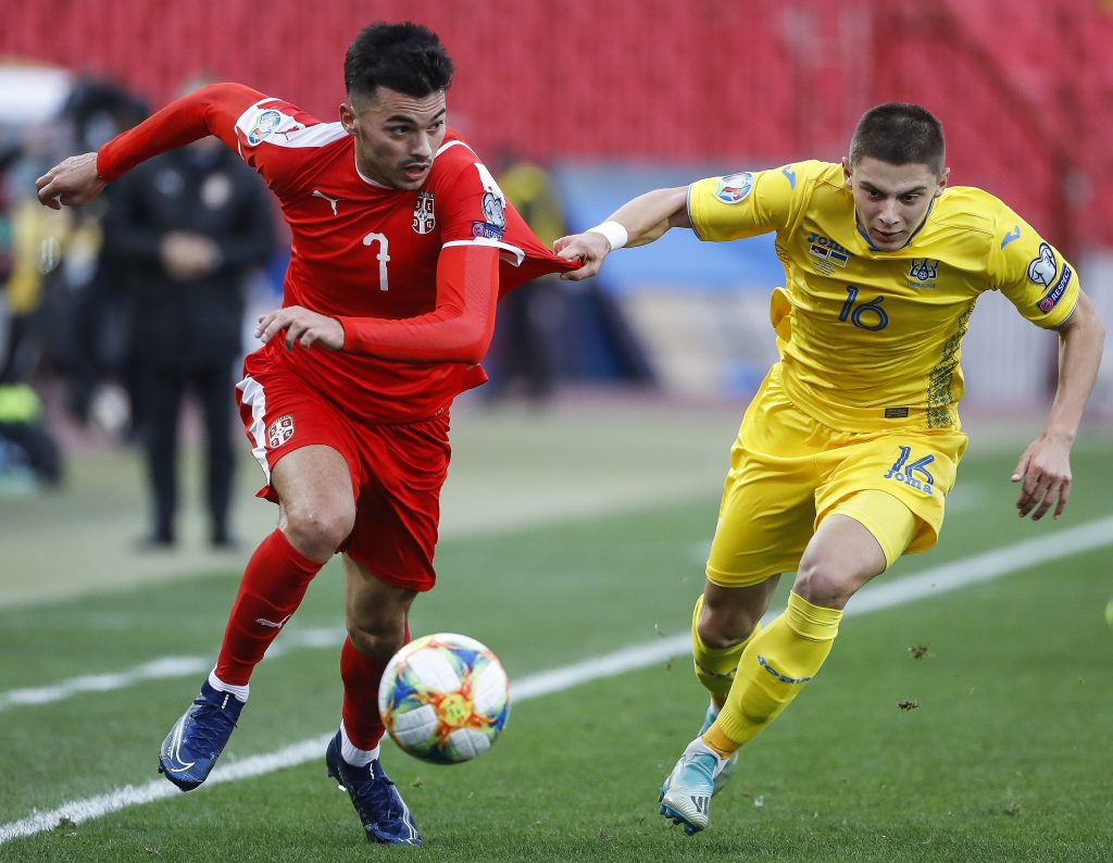 Notizie Milan - Interesse per l'ucraino Vitaliy Mykolenko