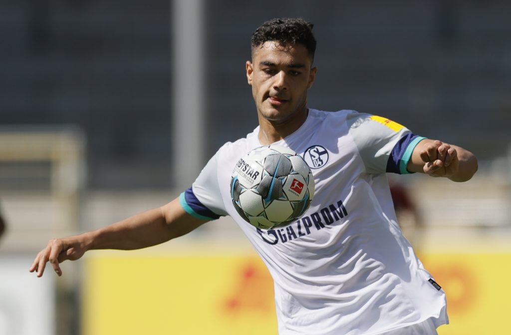 Ozan Kabak, difensore centrale turco classe 2000