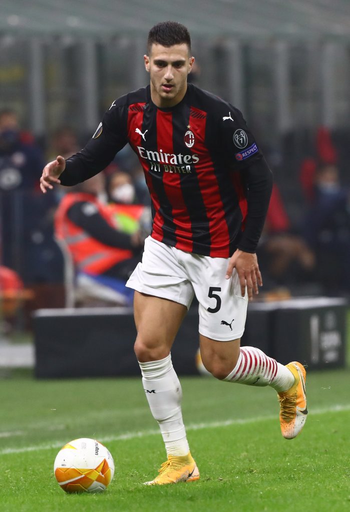 AC Milan v LOSC Lille: Group H - UEFA Europa League