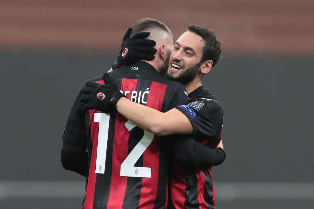 Rebic e Calhanoglu