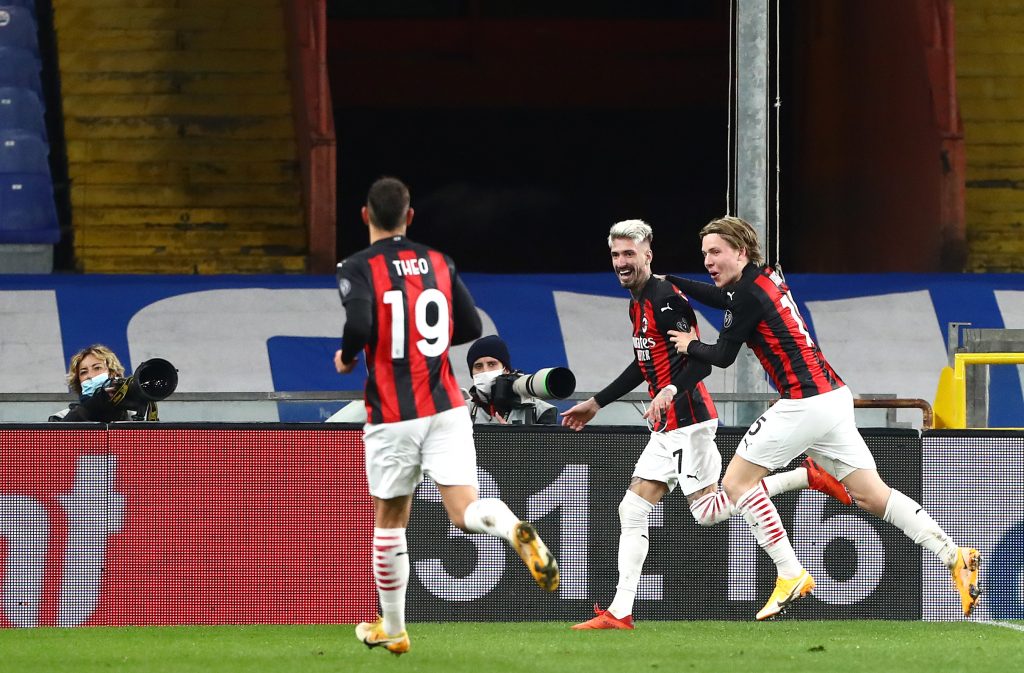 Theo, Castillejo e Hauge