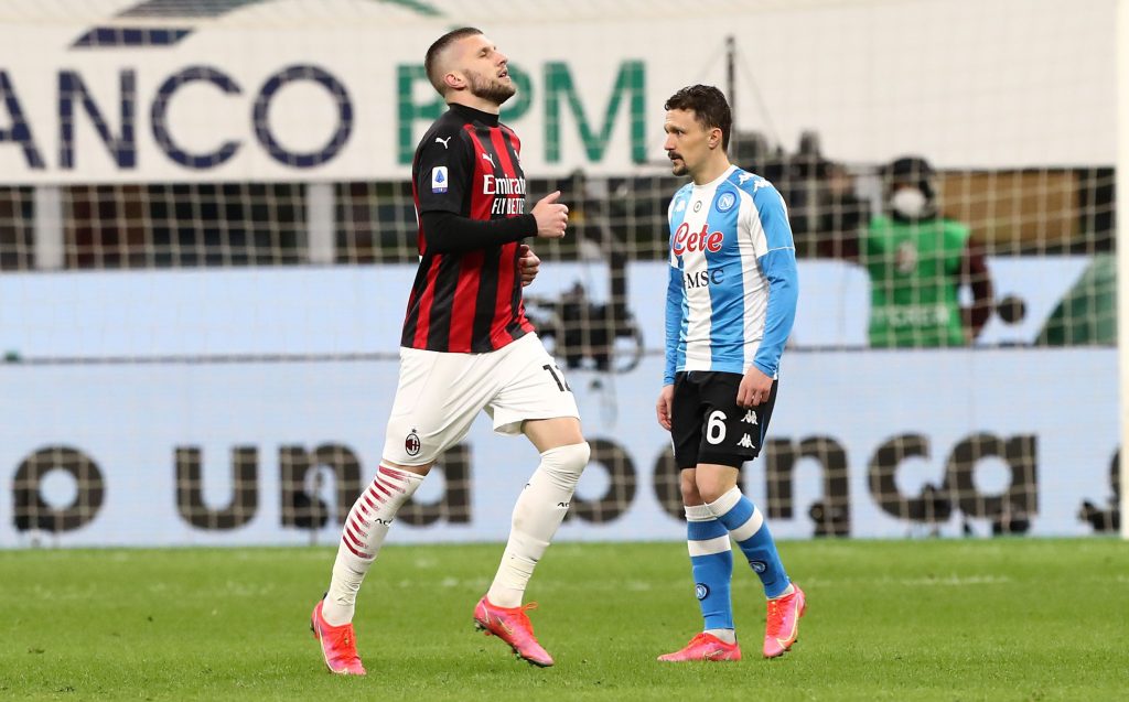 Ante Rebic in azione contro il Napoli