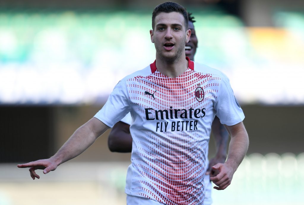 Diogo Dalot festeggia la sua prima rete in Serie A