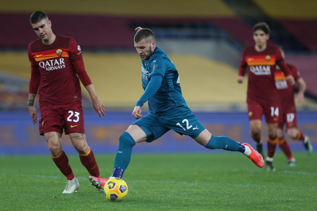 Rebic fa fuori Mancini e esplode il suo sinistro: Milan in vantaggio a Roma!