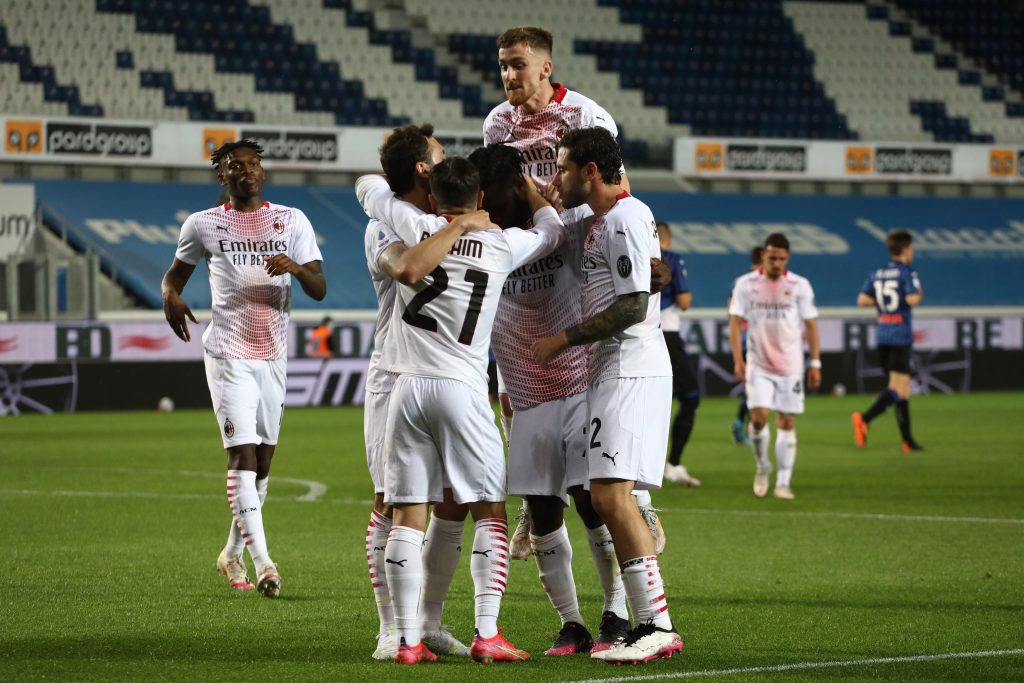 Il Milan festeggia il goal contro l'Atalanta