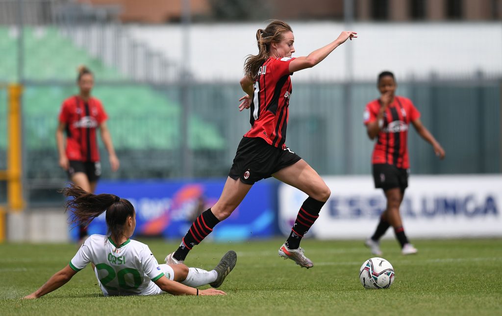 Christy Grimshaw in azione con la maglia del Milan