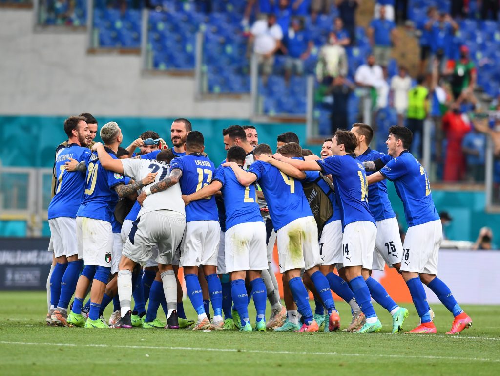 Esultanza italiana dopo la vittoria sul Galles.