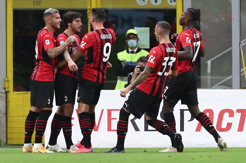 Festa Milan dopo il gol di Tonali