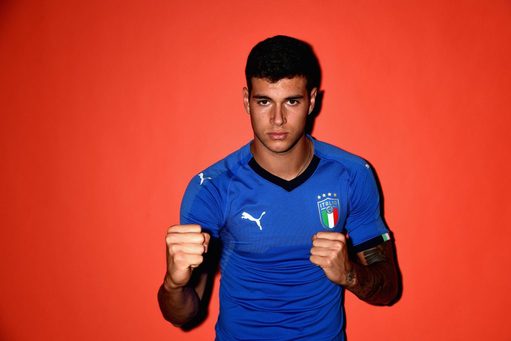 Pietro Pellegri con la maglia dell'Italia