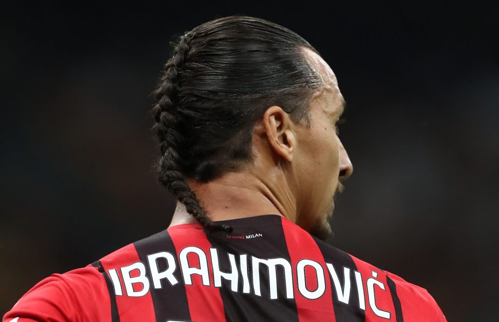 Zlatan Ibrahimovic, nuovo look con codino