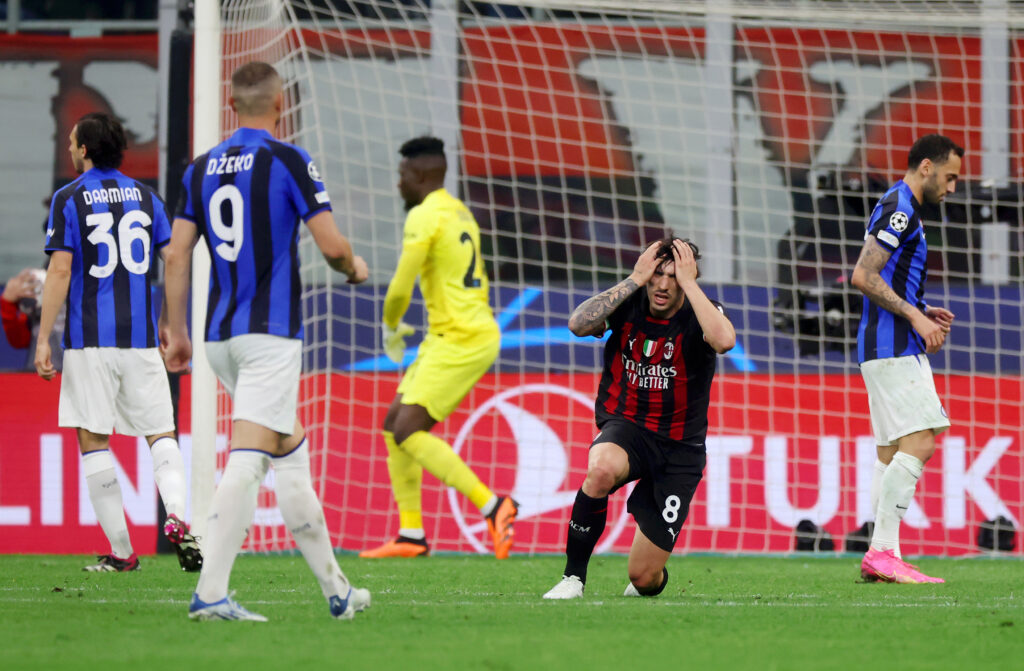 AC Milan v FC Internazionale: Semi-Final First Leg - UEFA Champions League