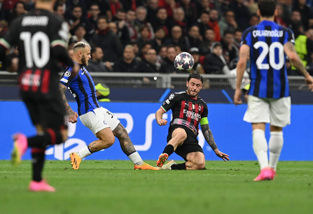 AC Milan v FC Internazionale: Semi-Final First Leg - UEFA Champions League