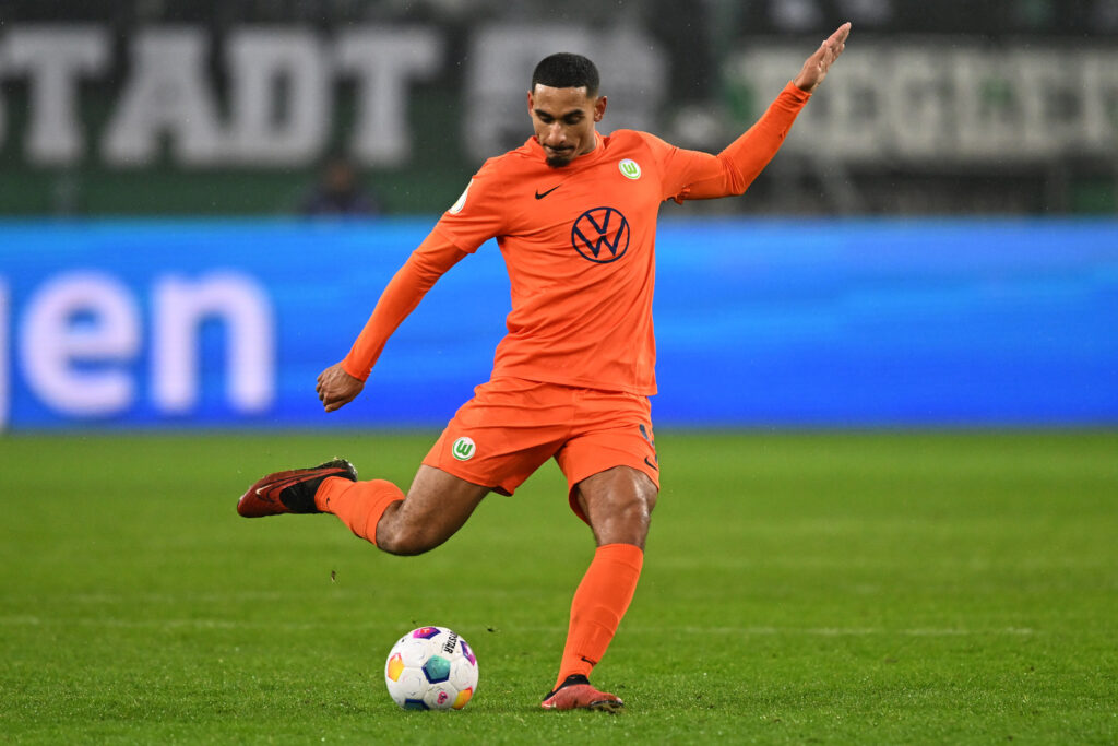 Borussia Mönchengladbach v VfL Wolfsburg - DFB Cup: Round of 16