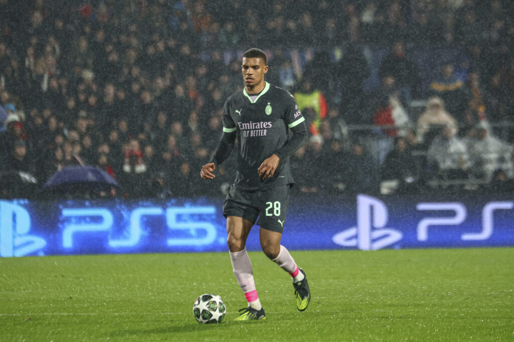 Feyenoord v AC Milan - UEFA Champions League 2024/25 League Knockout Play-off First Leg