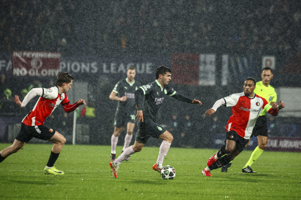 Feyenoord v AC Milan - UEFA Champions League 2024/25 League Knockout Play-off First Leg